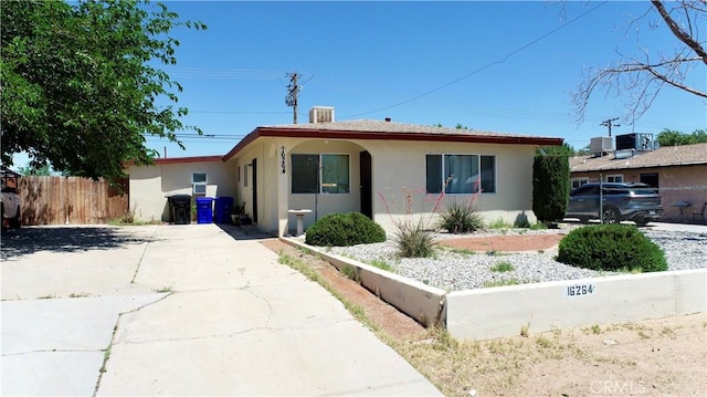16264 Del Norte Dr, Victorville, CA 92395 - photo 9
