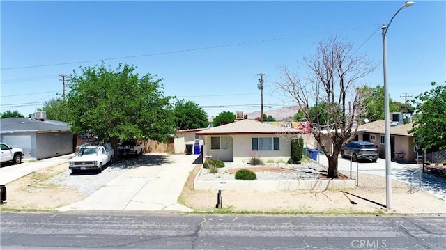 16264 Del Norte Dr, Victorville, CA 92395 - photo 11