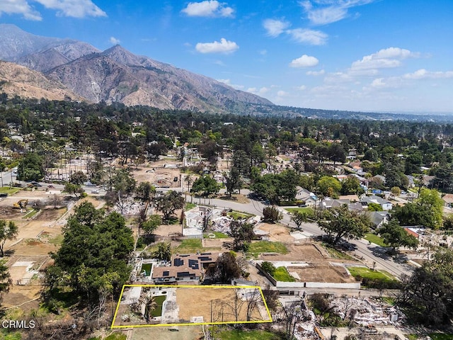 1137 E Mariposa St, Altadena, CA 91001