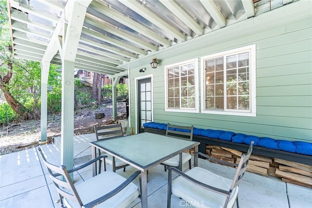 23120 Sycamore Ln, Crestline, CA 92325 - view of patio / terrace with outdoor dining area