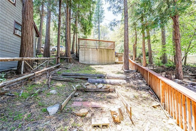 23120 Sycamore Ln, Crestline, CA 92325 - view of fenced backyard