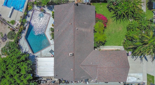 8922 Tracy Ave, Garden Grove, CA 92841 - aerial view of a pool