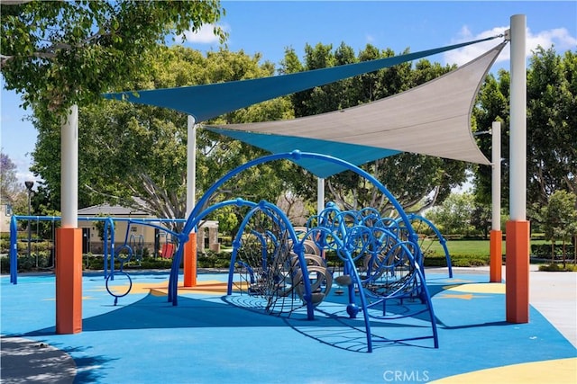414 Silk Tree, Irvine, CA 92606 - view of home's community