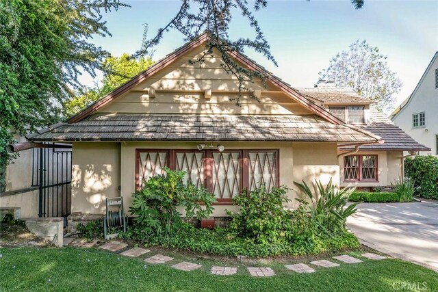 1558 Hillcrest Ave, Glendale, CA 91202 - back of house featuring stucco siding