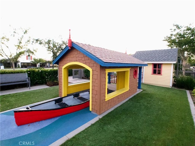920 Bunkhouse Dr, Rancho Mission Viejo, CA 92694 - back of house with a lawn