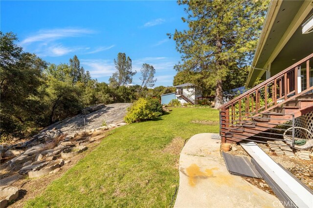 50711 Rd 426, Oakhurst, CA 93644 - view of green lawn with stairs