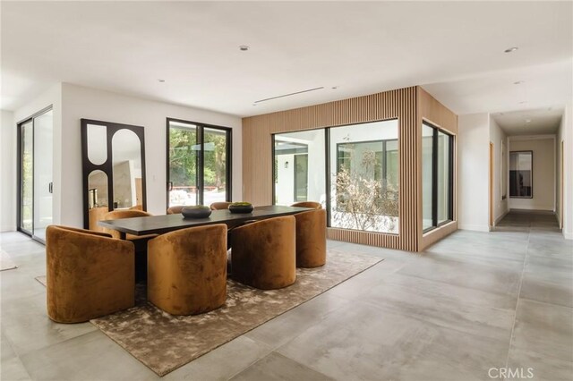 18155 Lake Encino Dr, Encino, CA 91316 - photo 13