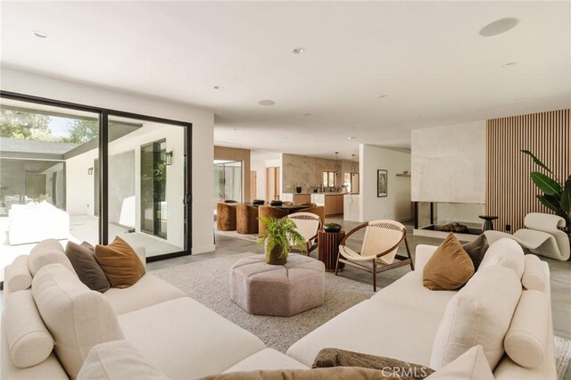 18155 Lake Encino Dr, Encino, CA 91316 - photo 6