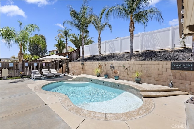 28759 Eridanus Dr, Menifee, CA 92586 - view of swimming pool with a patio area and a fenced backyard