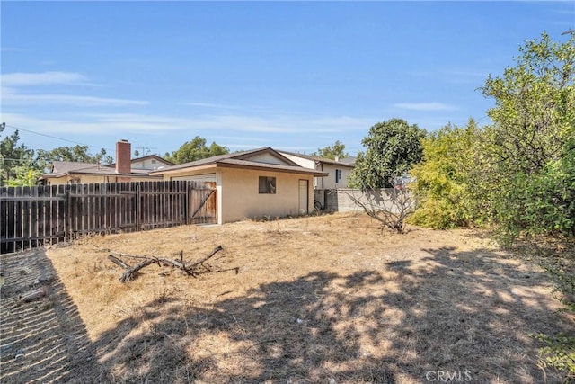 1487 Asbury Dr, Pasadena, CA 91104 - view of yard featuring fence