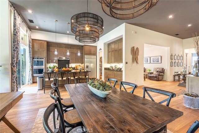 19059 Bension Dr, Saugus, CA 91350