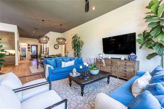19059 Bension Dr, Saugus, CA 91350