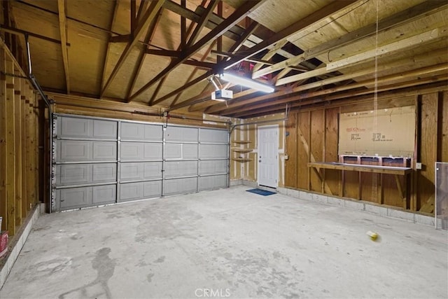 951 Snowbird Rd, Wrightwood, CA 92397 - view of garage