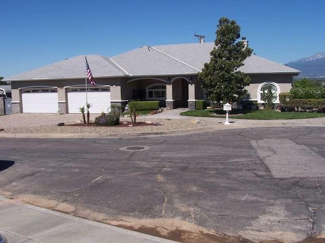 3984 La Hacienda Dr, San Bernardino, CA 92404 - photo 2