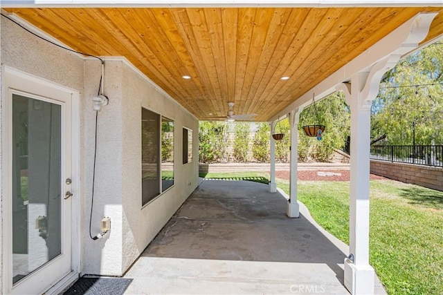 28229 Foothill Rd, Castaic, CA 91384 - view of patio / terrace