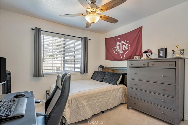 28229 Foothill Rd, Castaic, CA 91384 - bedroom featuring light carpet, an office area, and a ceiling fan