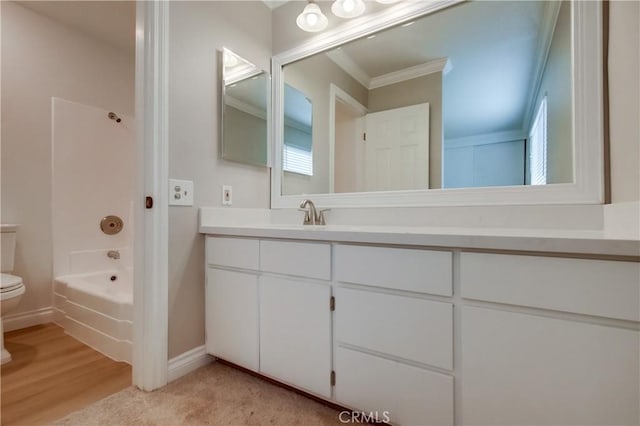 5573 Kiowa Dr, La Mesa, CA 91942 - full bath with vanity, shower / bathtub combination, and crown molding