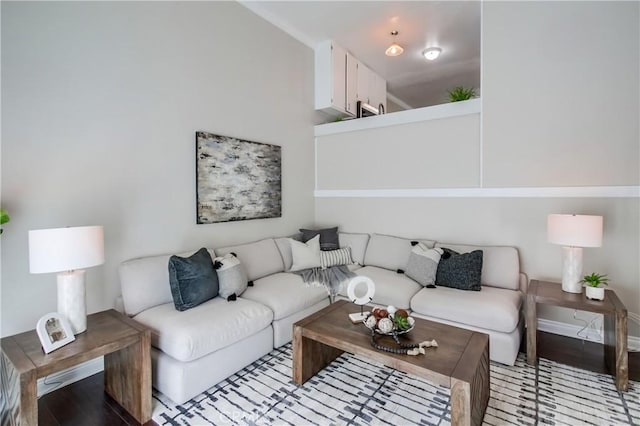 living area with baseboards