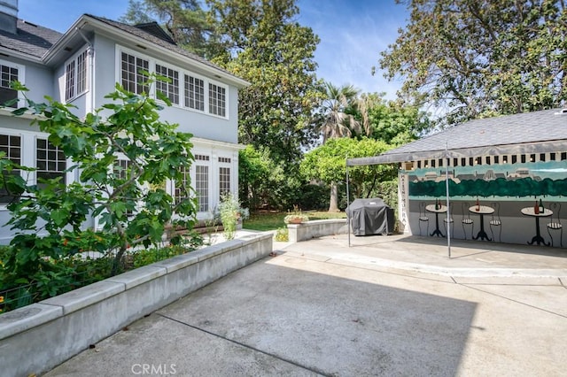 605 E Home Ave, Fresno, CA 93728 - view of patio with a grill