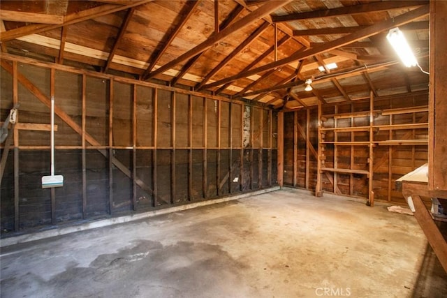 2234 Perkins Ave, Oroville, CA 95966 - view of garage