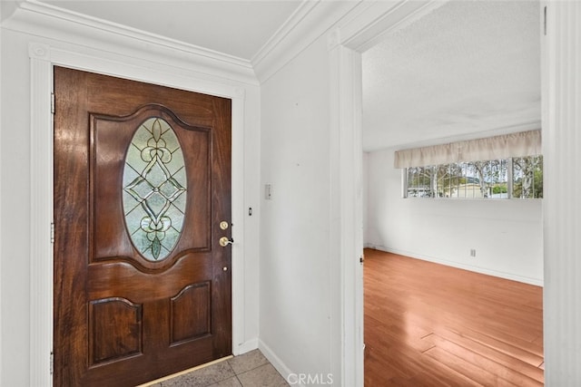 1425 Belleau Rd, Glendale, CA 91206 - foyer with baseboards and crown molding