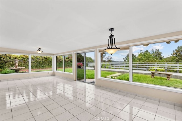 1425 Belleau Rd, Glendale, CA 91206 - unfurnished sunroom with tile patterned floors