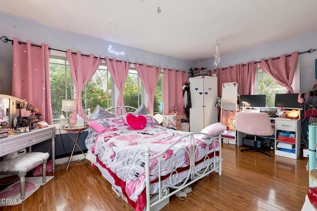 1065 Nithsdale Rd, Pasadena, CA 91105 - bedroom featuring multiple windows and wood finished floors