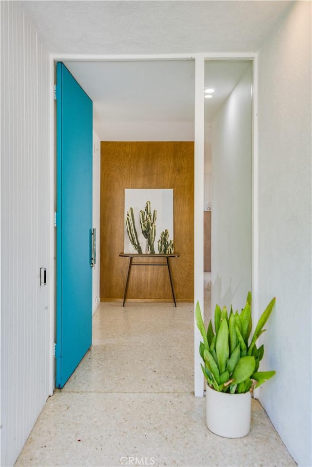 1737 Via Boronada, Palos Verdes Estates, CA 90274 - corridor featuring speckled floor