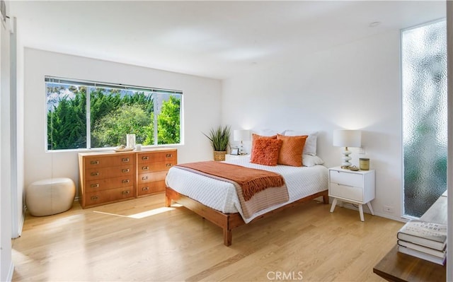 1737 Via Boronada, Palos Verdes Estates, CA 90274 - bedroom featuring light wood finished floors