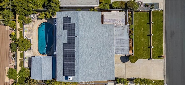 5642 Burlingame Ave, Buena Park, CA 90621 - aerial view of property and surrounding area featuring a pool