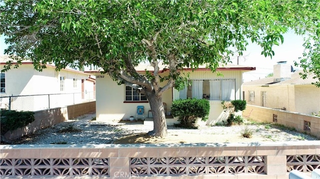16762 Merrill St, Victorville, CA 92395 - photo 2