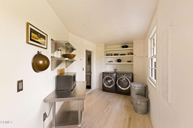 1555 Scenic Dr, Pasadena, CA 91103 - laundry room featuring washer and clothes dryer and light wood-type flooring