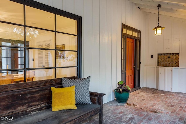 1555 Scenic Dr, Pasadena, CA 91103 - view of exterior entry