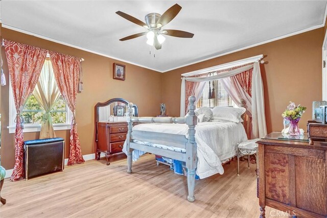 521 W Whiting Ave, Fullerton, CA 92832 - bedroom featuring light wood-style flooring, crown molding, and ceiling fan
