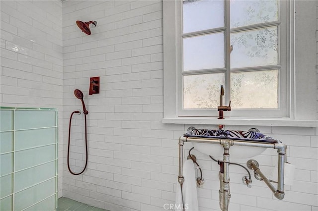 521 W Whiting Ave, Fullerton, CA 92832 - full bathroom with a tile shower