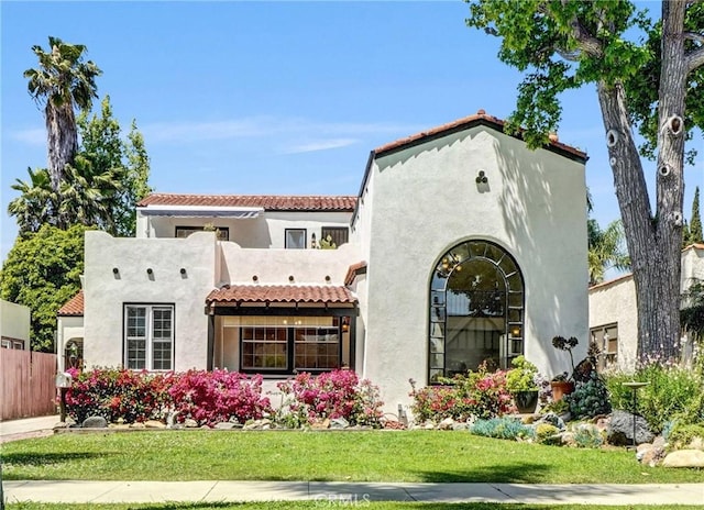 521 W Whiting Ave, Fullerton, CA 92832 - back of property featuring a tiled roof and stucco siding
