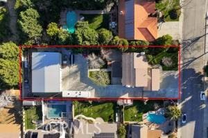 view of subject property featuring property parcel outlined