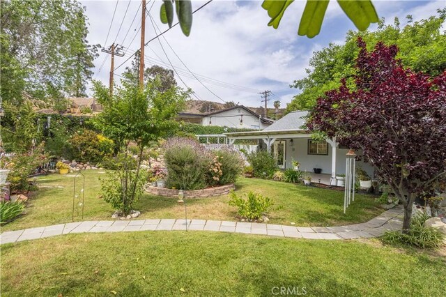 28083 Langside Ave, Canyon Country, CA 91351 - view of grassy yard