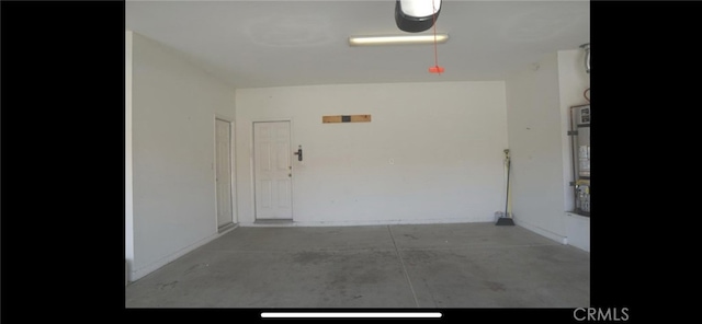 78379 Kistler Way, Palm Desert, CA 92211 - garage with baseboards