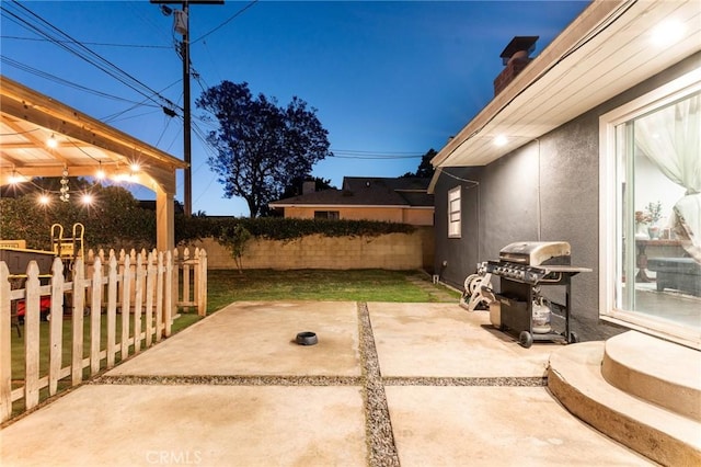 14725 Kornblum Ave, Hawthorne, CA 90250 - fenced yard featuring a patio area