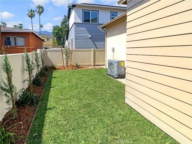 613 E Walnut Ave, Monrovia, CA 91016 - view of yard with a cooling unit