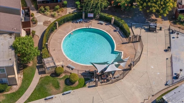 bird's eye view of a pool area