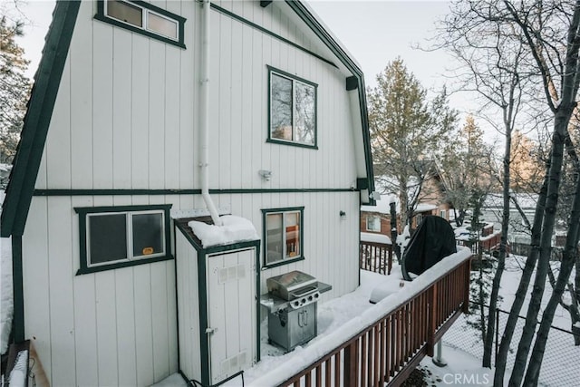 753 Maple Ln, Sugarloaf, CA 92386 - view of snowy exterior
