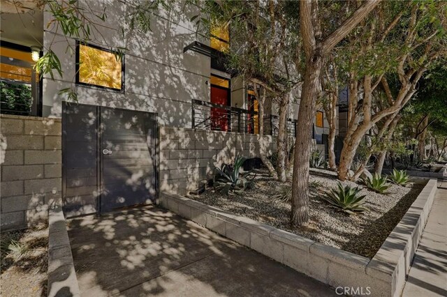 700 Main St Unit 4, Venice, CA 90291 - view of front of home