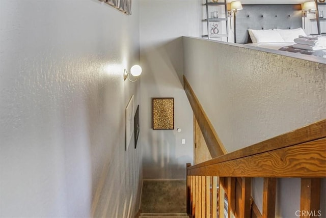 1033 Nadelhorn Dr, Lake Arrowhead, CA 92352 - staircase featuring carpet
