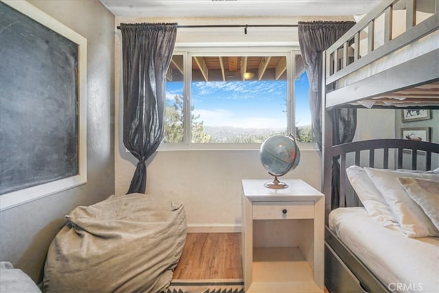 1033 Nadelhorn Dr, Lake Arrowhead, CA 92352 - bedroom with baseboards and wood finished floors
