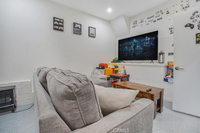 1033 Nadelhorn Dr, Lake Arrowhead, CA 92352 - living room featuring speckled floor and recessed lighting