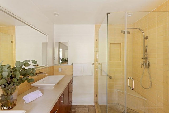 756 Linda Vista Ave, Pasadena, CA 91103 - full bathroom featuring a stall shower and vanity