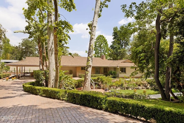 756 Linda Vista Ave, Pasadena, CA 91103 - single story home featuring a chimney