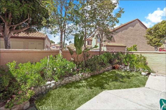 48 Via Athena, Aliso Viejo, CA 92656 - view of yard